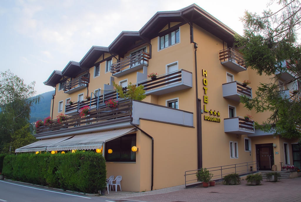 Hotel Dolomiti 3*